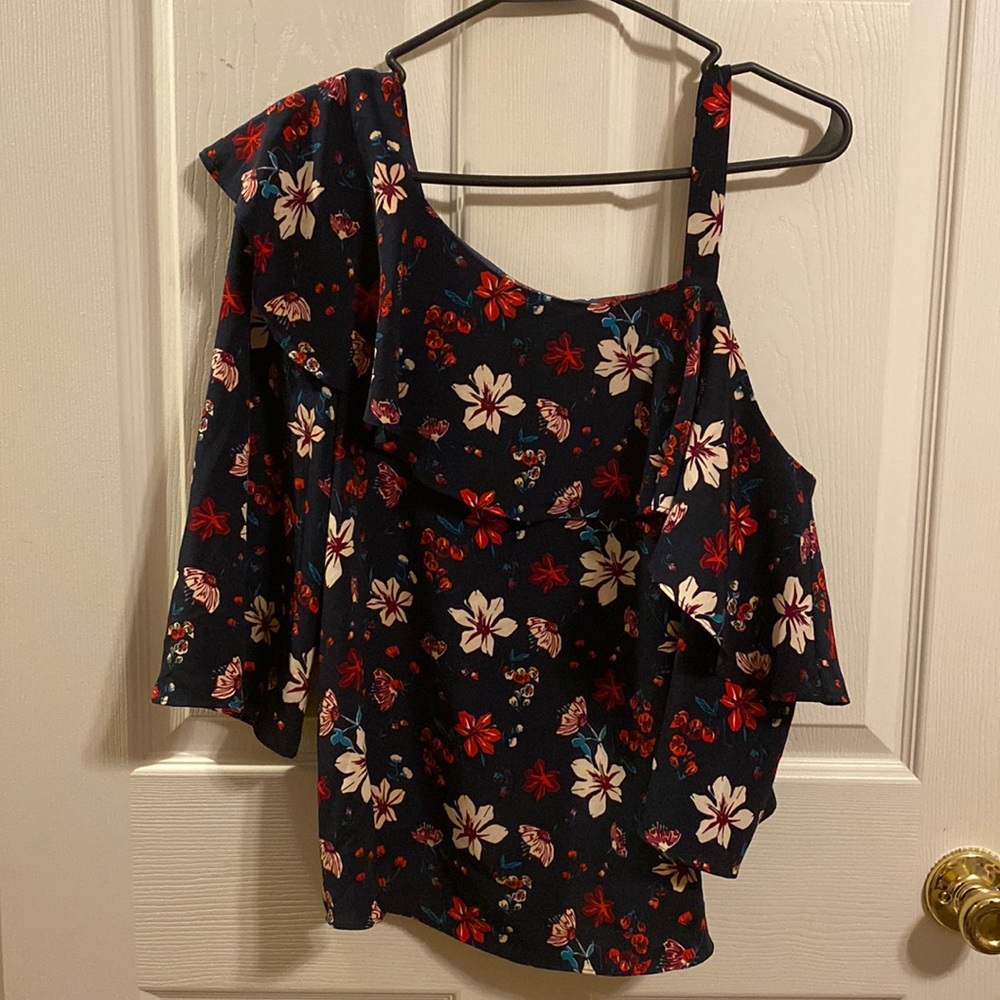 NWT Zoe by Rachel Zoe floral Blouse (small)